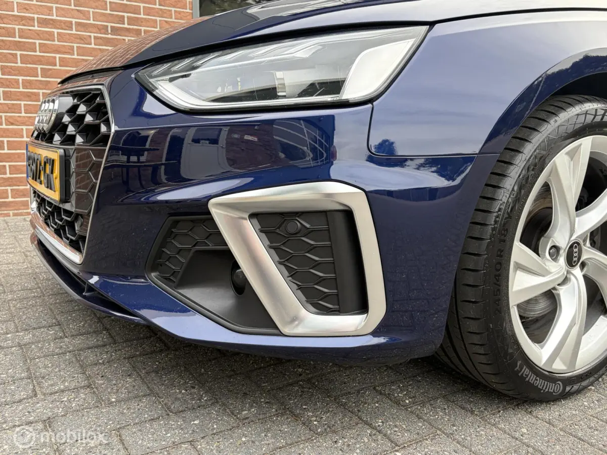 35TFSI S-line|Wegklapbare Trekhaak|Carplay|Elect Achterklep. Audi A4 Avant 35 TFSI S-line|Wegklapbare Trekhaak|Carplay|Elect Achterklep.