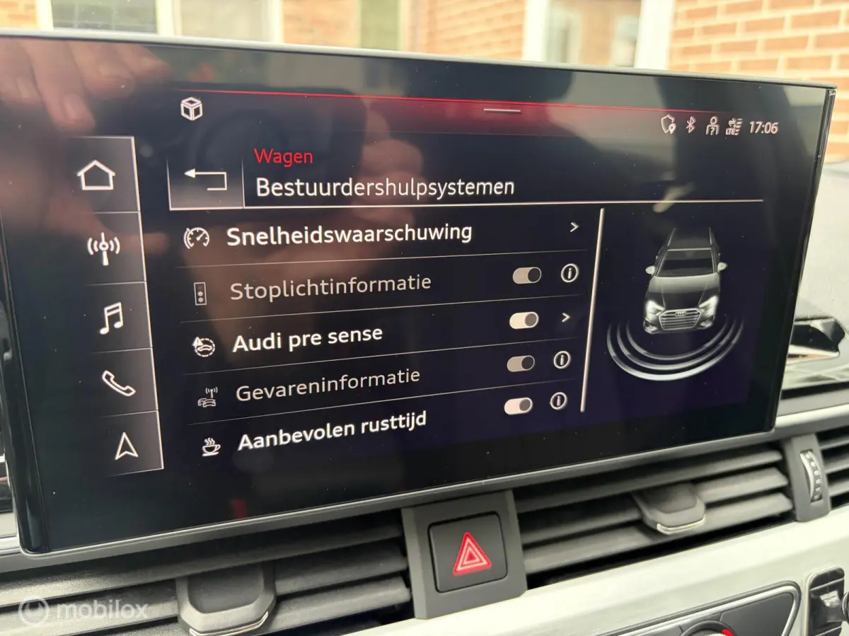 35TFSI S-line|Wegklapbare Trekhaak|Carplay|Elect Achterklep. Audi A4 Avant 35 TFSI S-line|Wegklapbare Trekhaak|Carplay|Elect Achterklep.