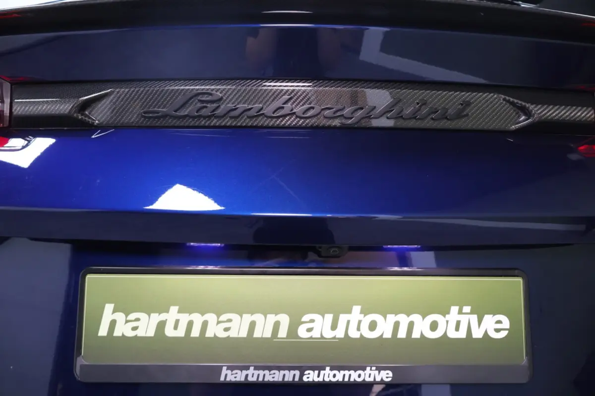 4.0 V8 Performante|Akrapovic|Alcantara|Carbon|666PK