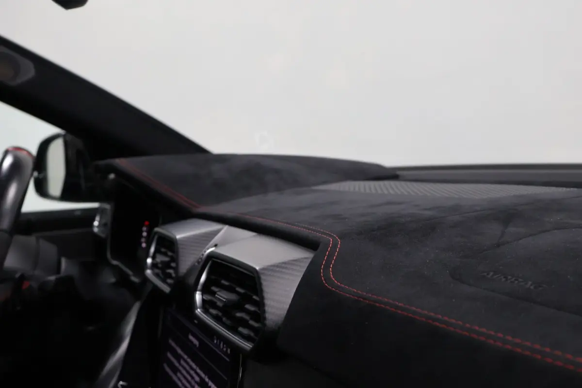 4.0 V8 Performante|Akrapovic|Alcantara|Carbon|666PK