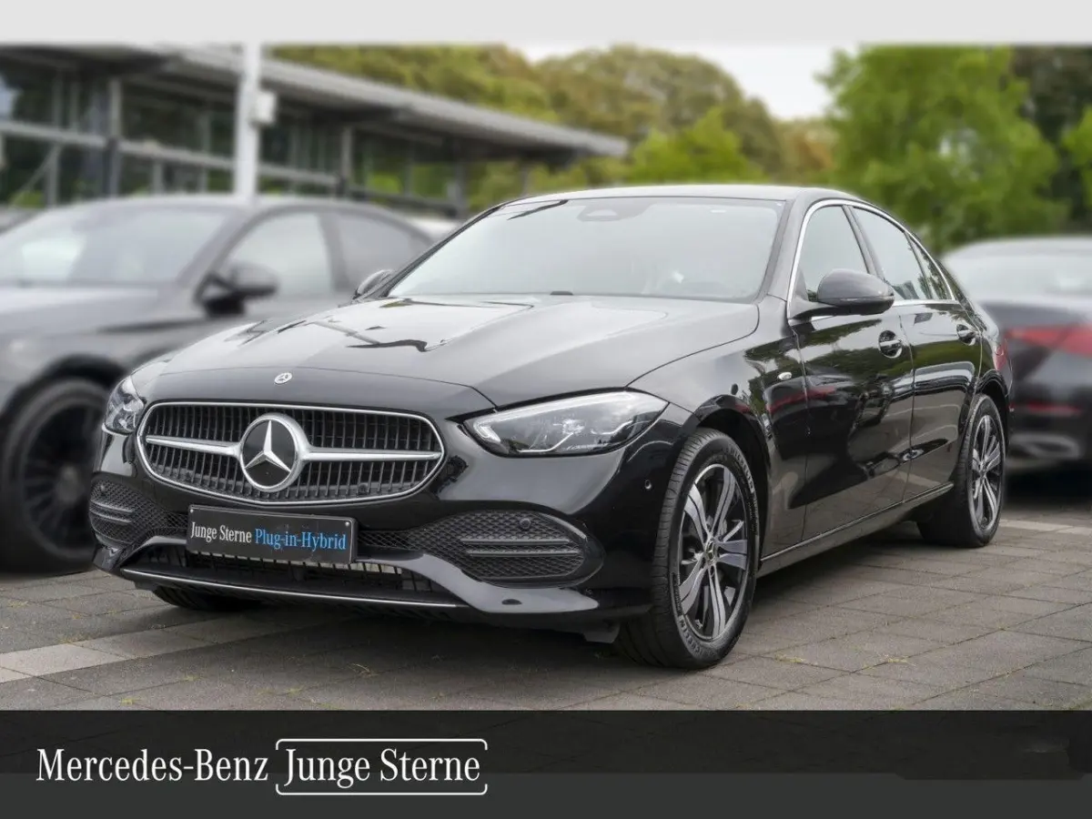 300e AVANTGARDE ** HIGH LED, MEMORY, 18-inch LMV, WINTERPACK, CAMERA, ** Ex MB-AG - UNFALLFREI ** ** INFORMEER OOK NAAR ONZE AANTREKKELIJKE FINANCIAL-LEASE TARIEVEN **