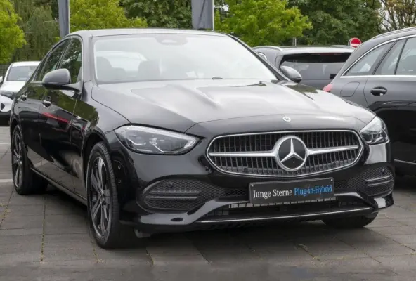 300e AVANTGARDE ** HIGH LED, MEMORY, 18-inch LMV, WINTERPACK, CAMERA, ** Ex MB-AG - UNFALLFREI ** ** INFORMEER OOK NAAR ONZE AANTREKKELIJKE FINANCIAL-LEASE TARIEVEN **