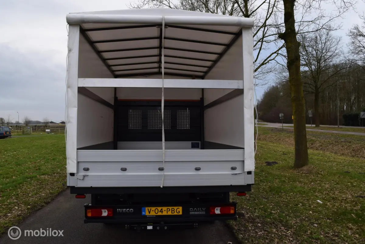 35S18D 3.0 180pk |Open Laadbak|EURO-6|Dubbele Cabine | wb410 DC | N1