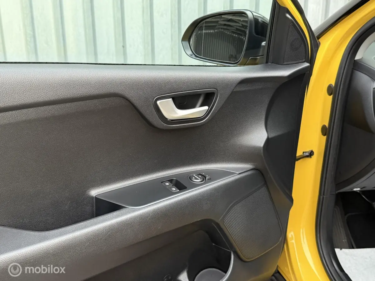 1.2 MPi CP-Line Navigator | CarPlay | Camera