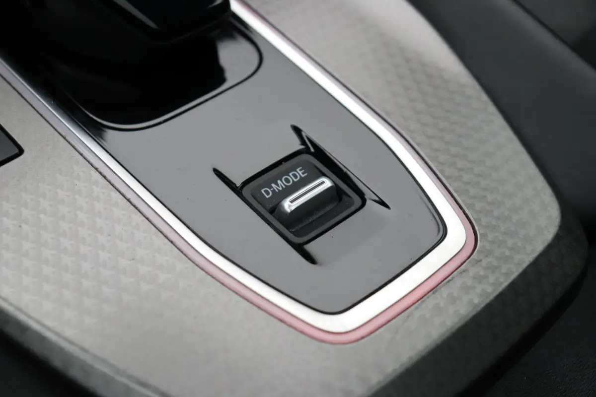 1.5 e-Power N-Connecta | Stoel, Stuur en Voorruitverwarming | Head-Up Display | Elektrische Achterklep | Rondom Camera |