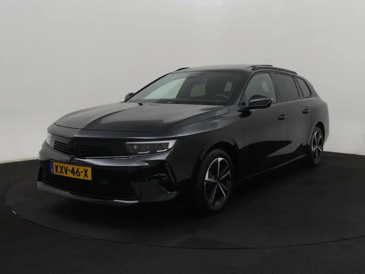 1.2 Turbo 145pk Hybrid GS Pano/Alcantara/Hud/Led 36.Camera/Winterpakket/AGR.el.verstelbaar/Led.Matrix/Ad.Cruise
