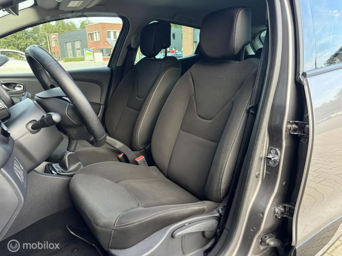 0.9 TCe Eco 90OPK Expression Airco Cruise Navi Nieuwe Apk