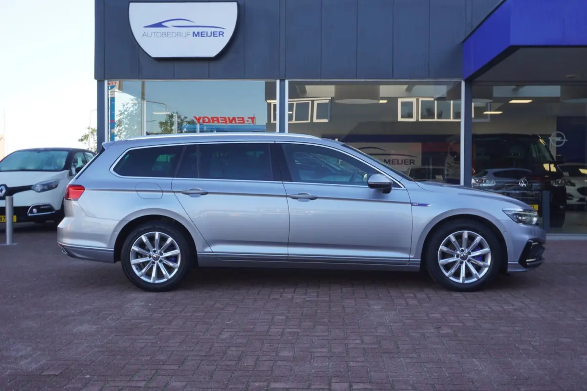 1.4 TSI PHEV GTE Business Highline | Automaat | Navigatie | CarPlay | Vol opties | Dealerauto | inruil