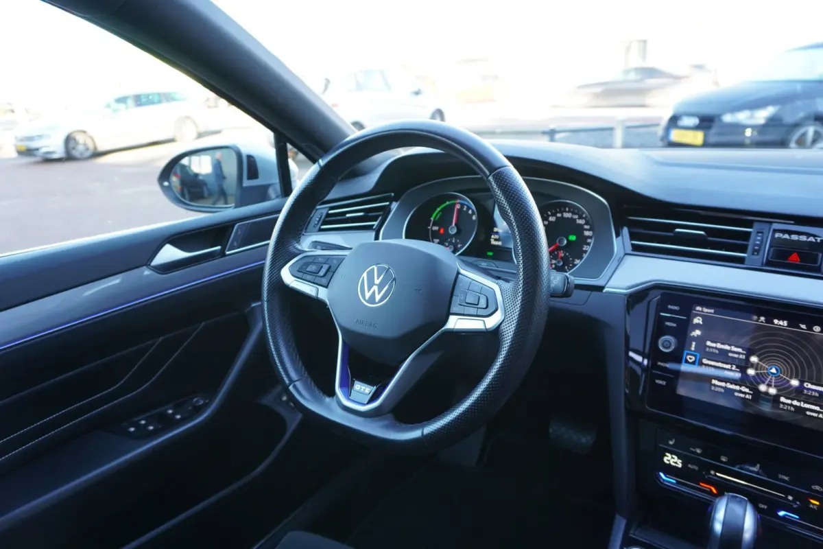 1.4 TSI PHEV GTE Business Highline | Automaat | Navigatie | CarPlay | Vol opties | Dealerauto | inruil
