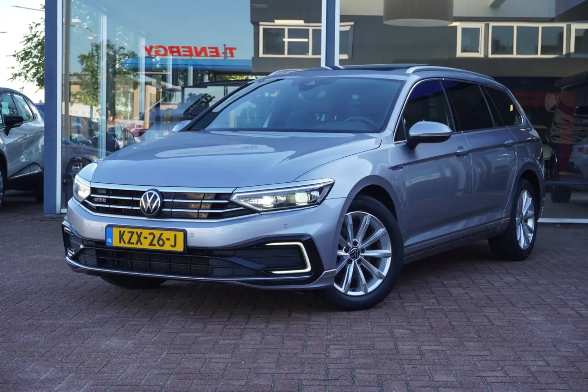 1.4 TSI PHEV GTE Business Highline | Automaat | Navigatie | CarPlay | Vol opties | Dealerauto | inruil