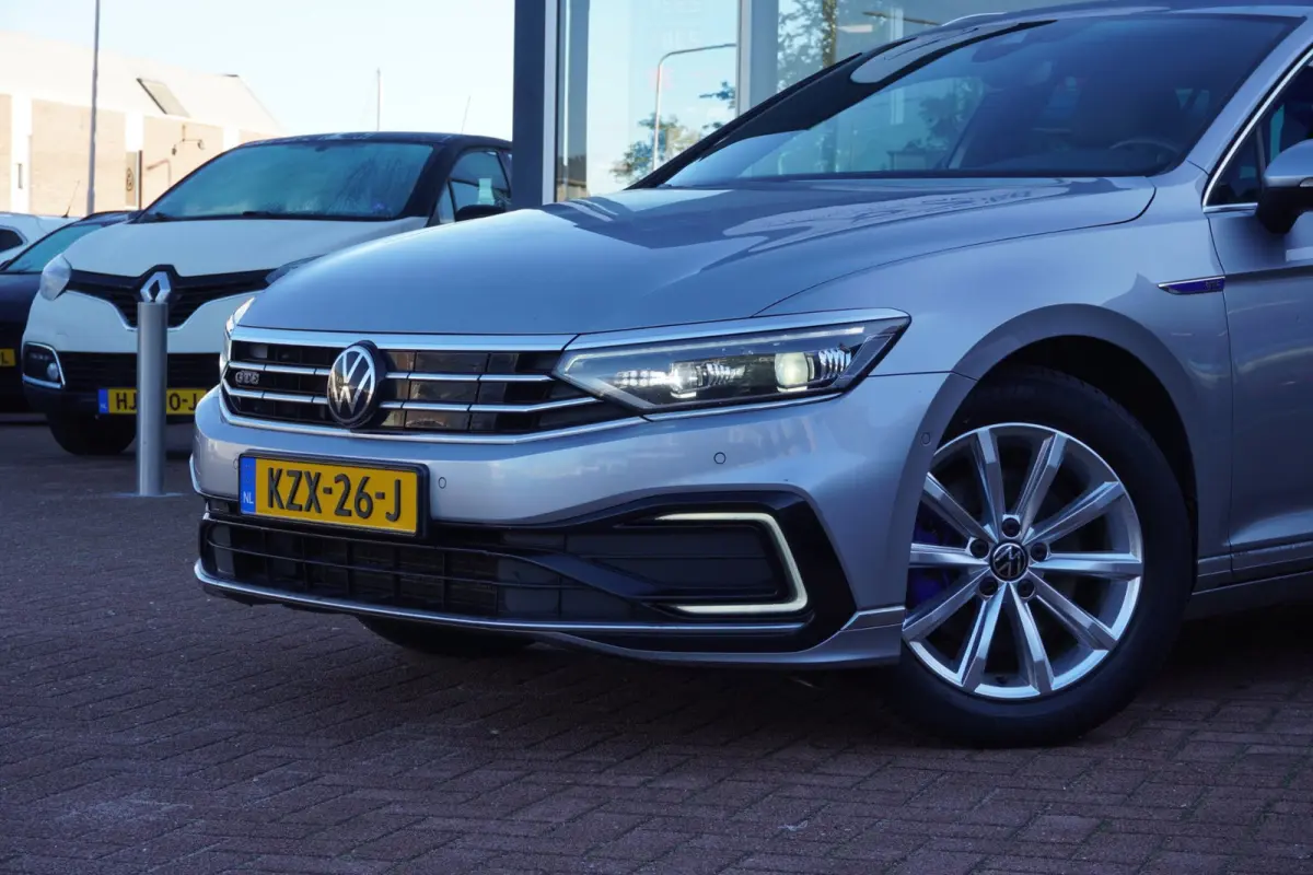 1.4 TSI PHEV GTE Business Highline | Automaat | Navigatie | CarPlay | Vol opties | Dealerauto | inruil