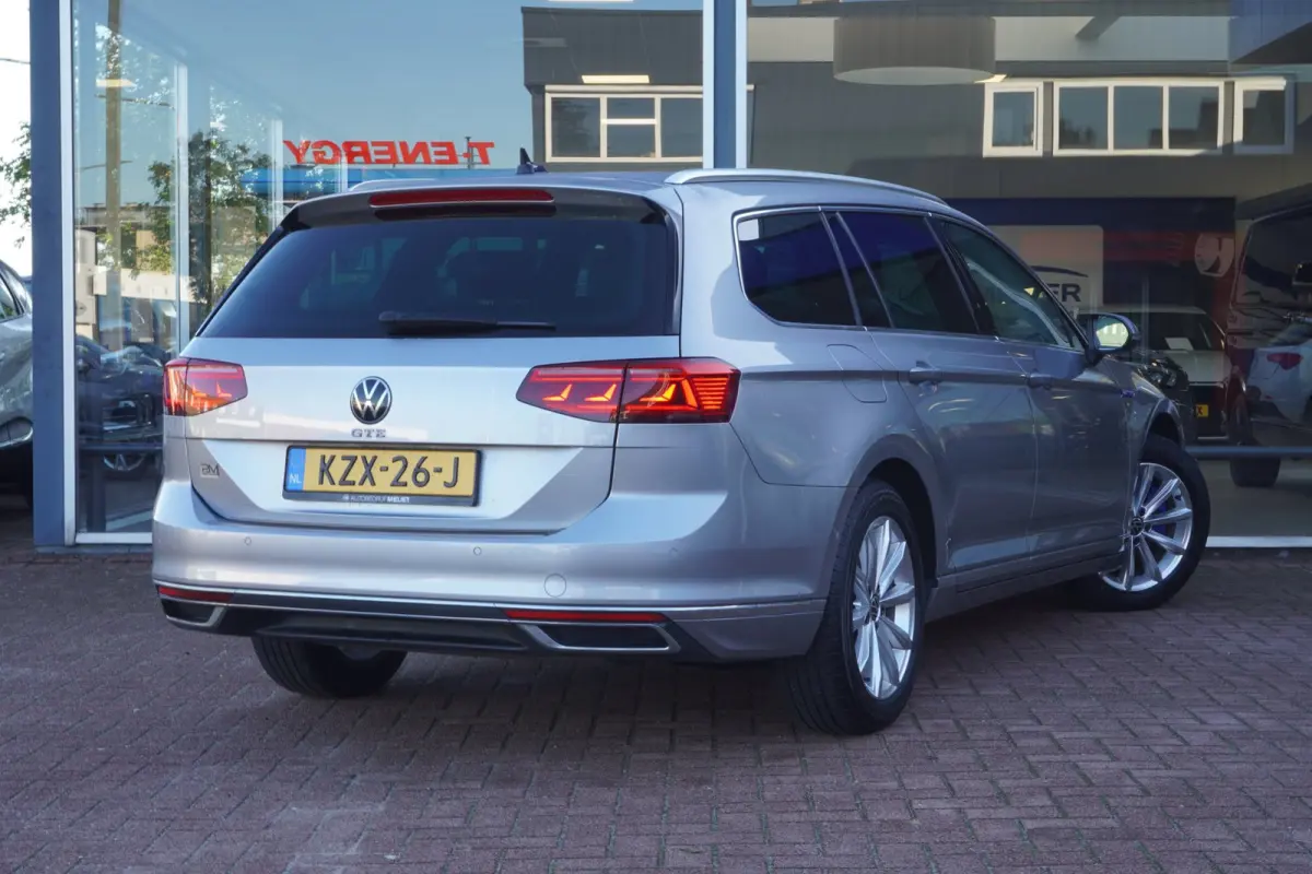 1.4 TSI PHEV GTE Business Highline | Automaat | Navigatie | CarPlay | Vol opties | Dealerauto | inruil