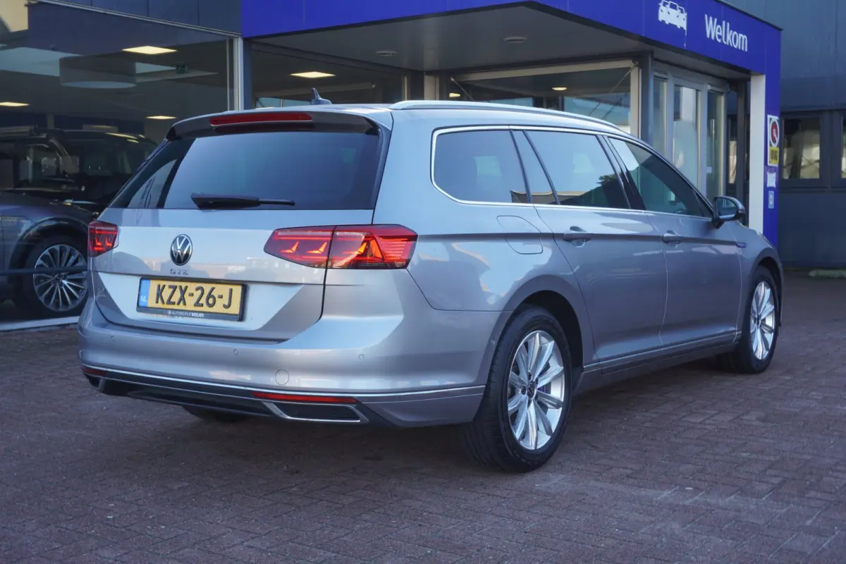 1.4 TSI PHEV GTE Business Highline | Automaat | Navigatie | CarPlay | Vol opties | Dealerauto | inruil