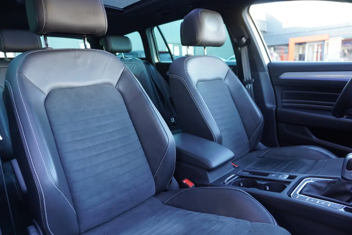 1.4 TSI PHEV GTE Business Highline | Automaat | Navigatie | CarPlay | Vol opties | Dealerauto | inruil