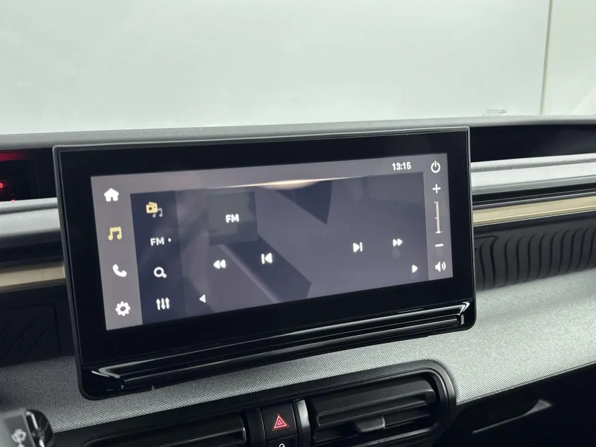 1.2 Hybrid 145pk Plus | 1ste eigenaar | Comfort stoelen | Cruise control | Apple CarPlay / Android Auto |
