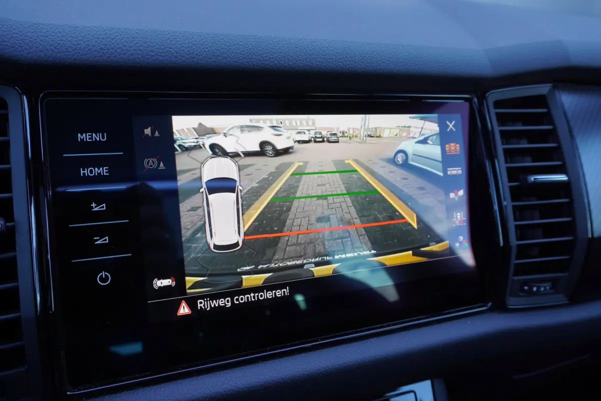 1.5 TSI Sportline Business Handgeschakeld | Airco | Navigatie | Vol opties | Elek. Pakket | Dealerauto | Inruil moge