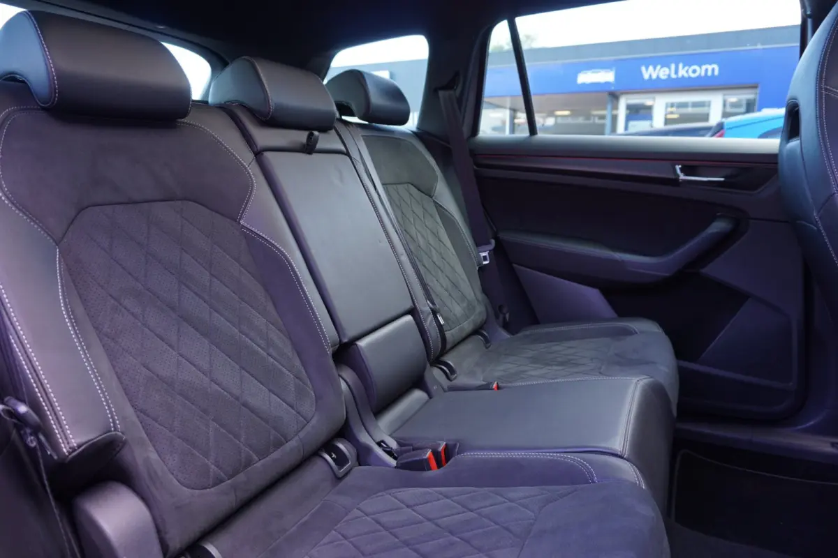 1.5 TSI Sportline Business Handgeschakeld | Airco | Navigatie | Vol opties | Elek. Pakket | Dealerauto | Inruil moge