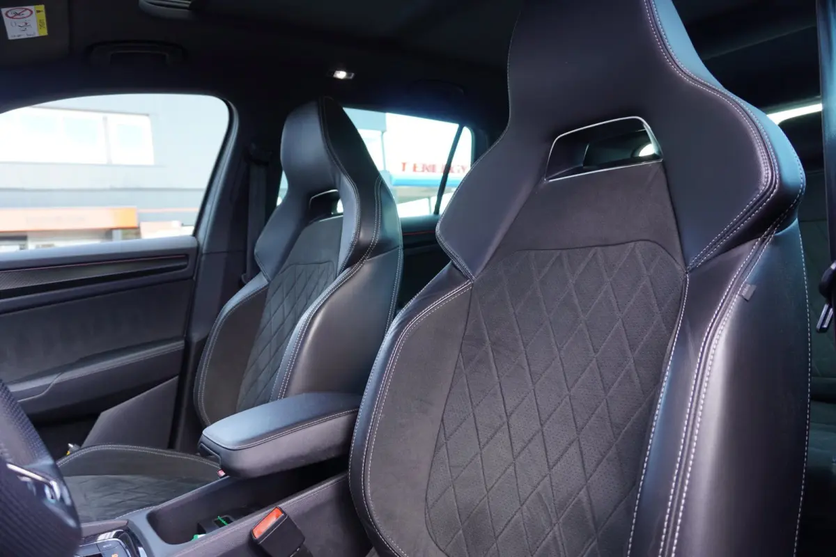 1.5 TSI Sportline Business Handgeschakeld | Airco | Navigatie | Vol opties | Elek. Pakket | Dealerauto | Inruil moge