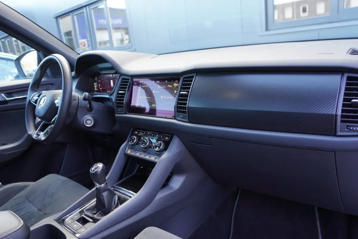 1.5 TSI Sportline Business Handgeschakeld | Airco | Navigatie | Vol opties | Elek. Pakket | Dealerauto | Inruil moge