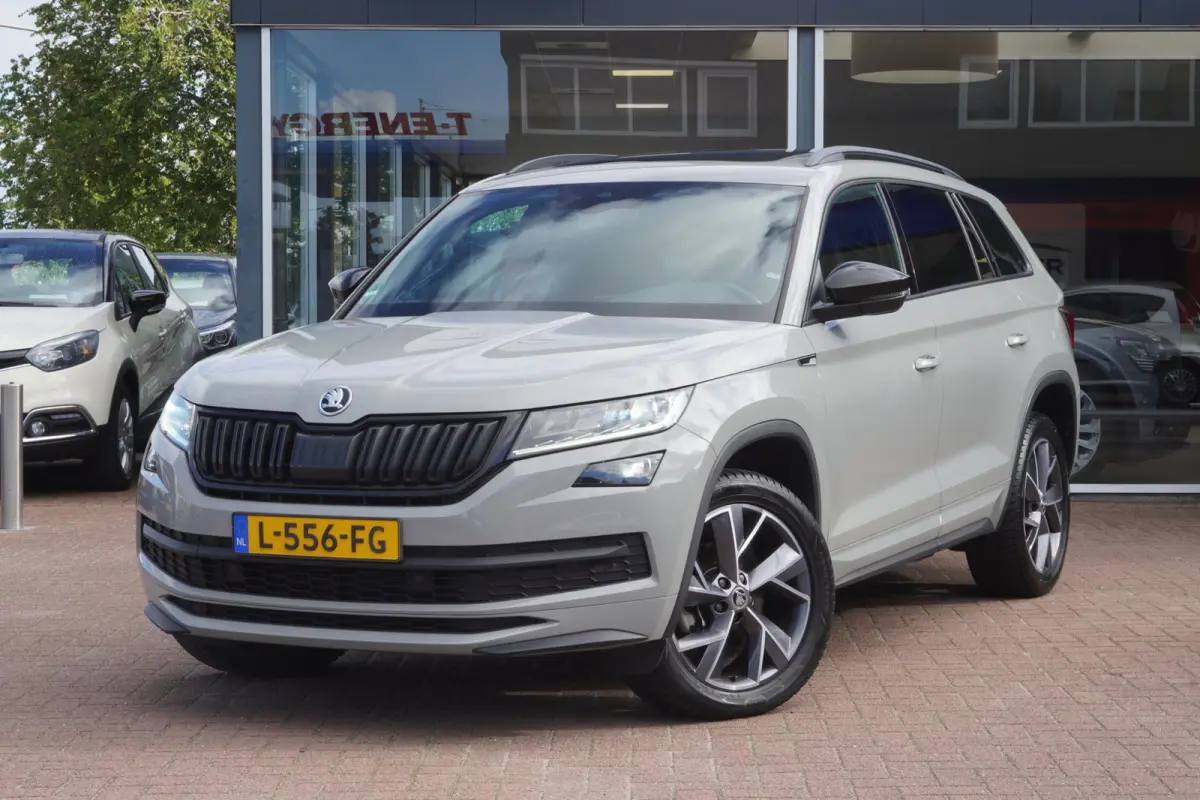 1.5 TSI Sportline Business Handgeschakeld | Airco | Navigatie | Vol opties | Elek. Pakket | Dealerauto | Inruil moge