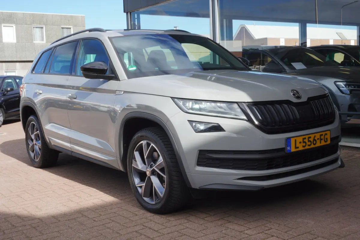 1.5 TSI Sportline Business Handgeschakeld | Airco | Navigatie | Vol opties | Elek. Pakket | Dealerauto | Inruil moge
