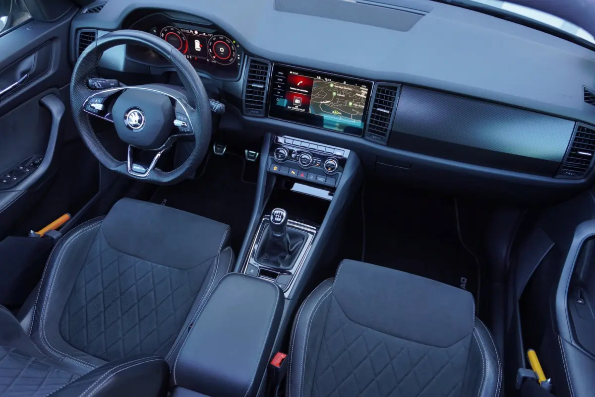 1.5 TSI Sportline Business Handgeschakeld | Airco | Navigatie | Vol opties | Elek. Pakket | Dealerauto | Inruil moge