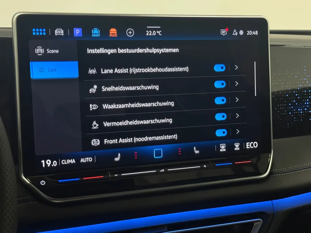 1.5 eHybrid R-Line Black Style Pano Headup 360 Massage Trekhaak