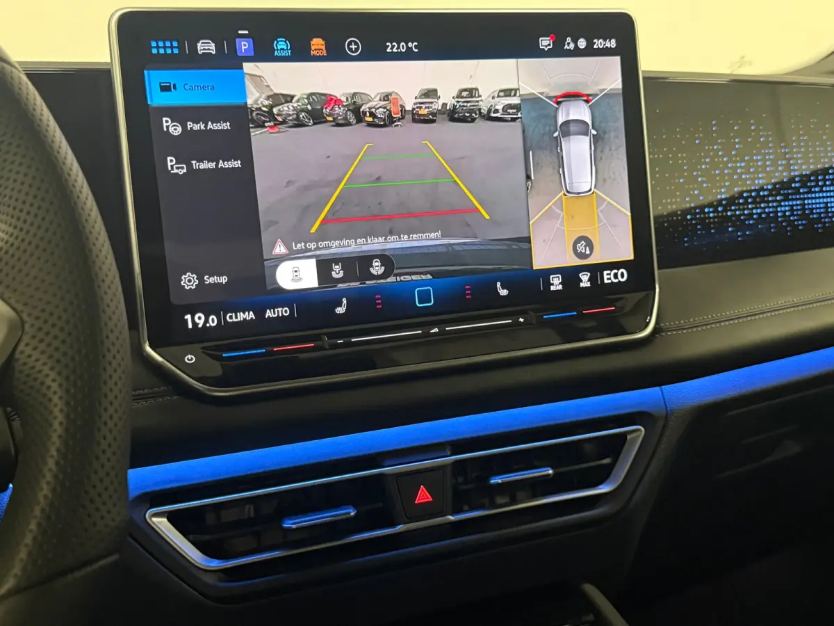 1.5 eHybrid R-Line Black Style Pano Headup 360 Massage Trekhaak
