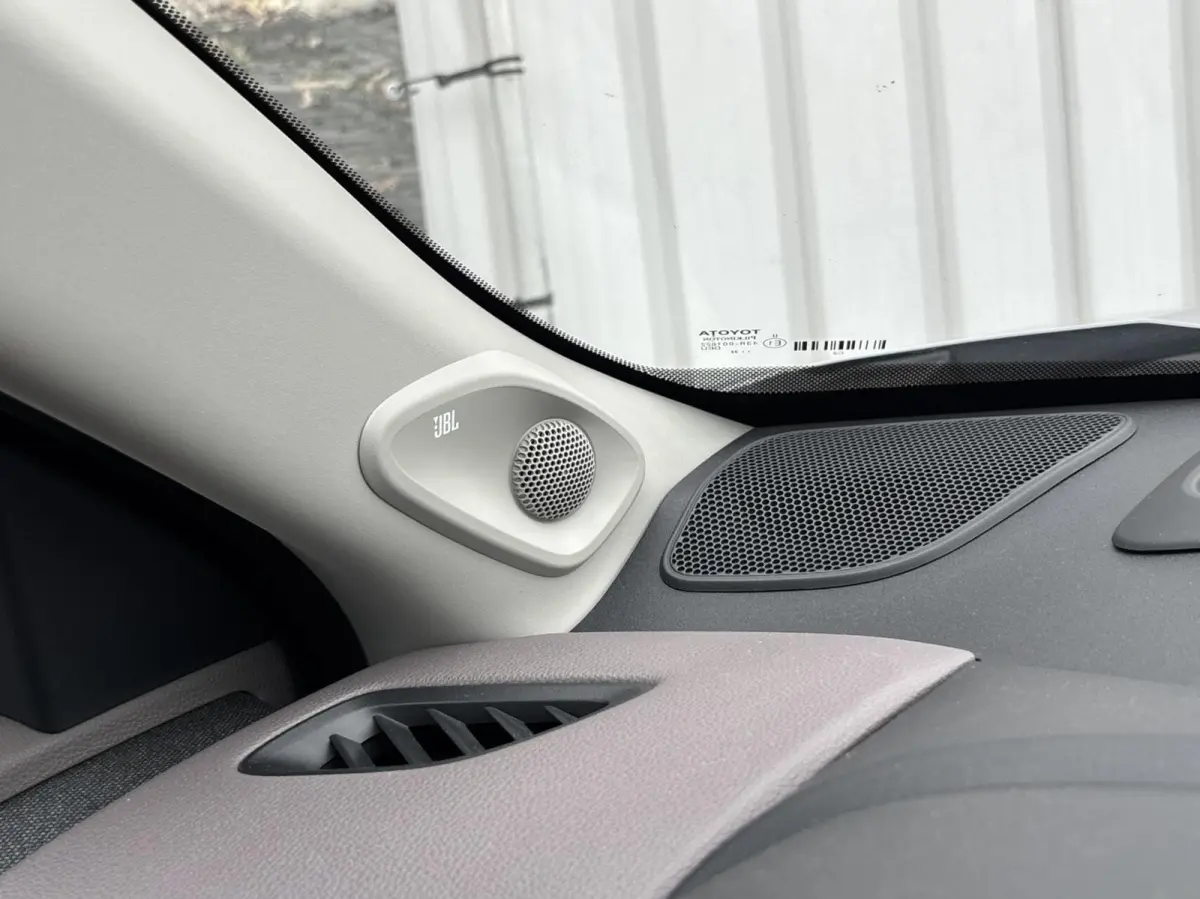 1.5 Hybrid Executive Bi-Tone | Pano | JBL | HUD | Elektr. klep