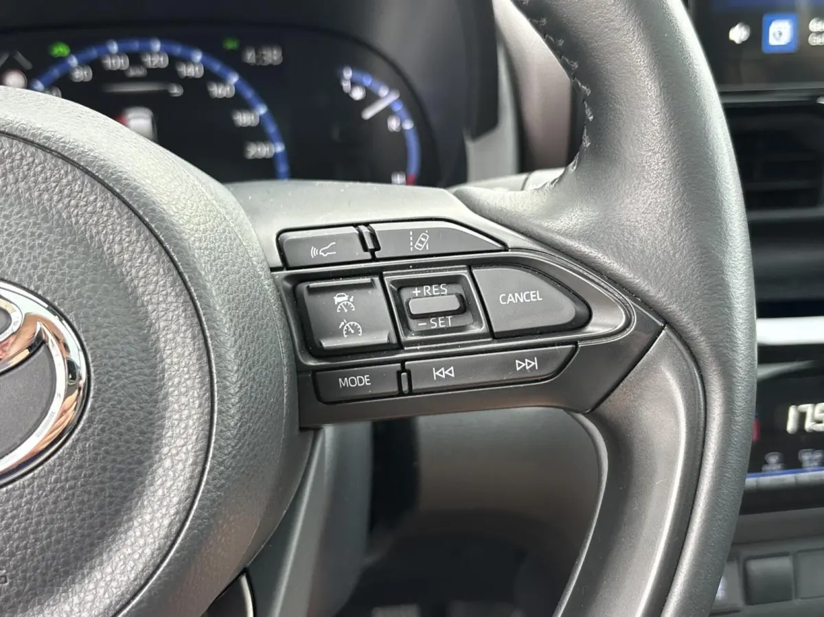 1.5 Hybrid Executive Bi-Tone | Pano | JBL | HUD | Elektr. klep