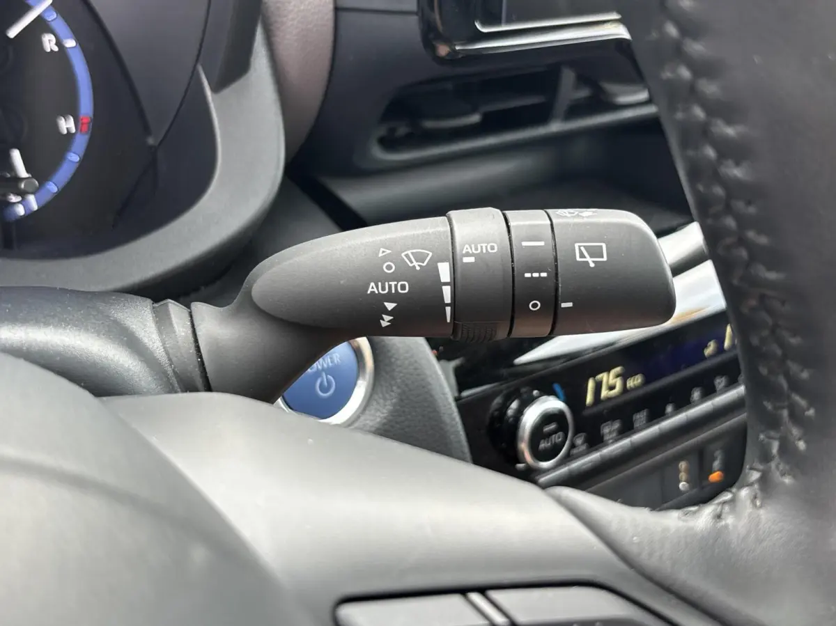 1.5 Hybrid Executive Bi-Tone | Pano | JBL | HUD | Elektr. klep