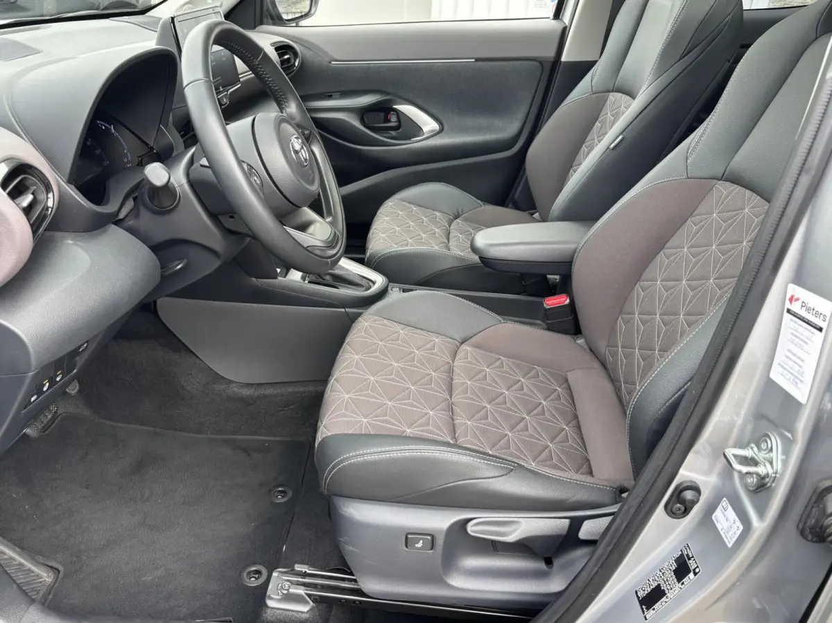 1.5 Hybrid Executive Bi-Tone | Pano | JBL | HUD | Elektr. klep