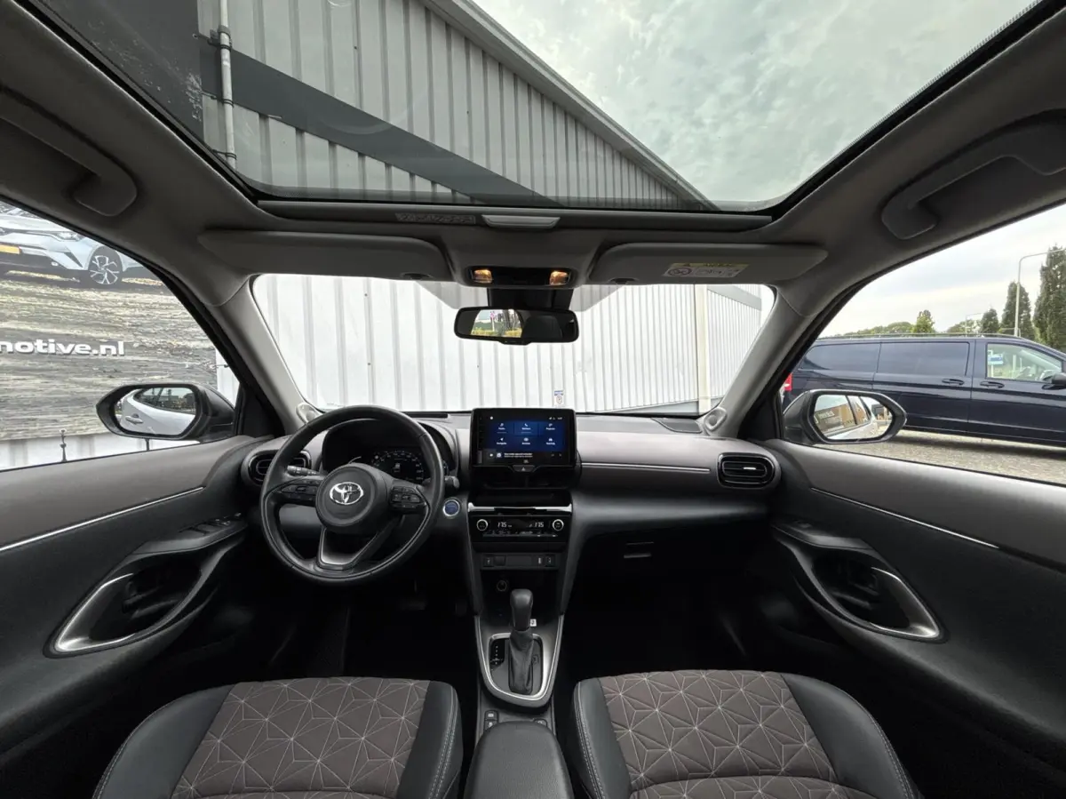 1.5 Hybrid Executive Bi-Tone | Pano | JBL | HUD | Elektr. klep
