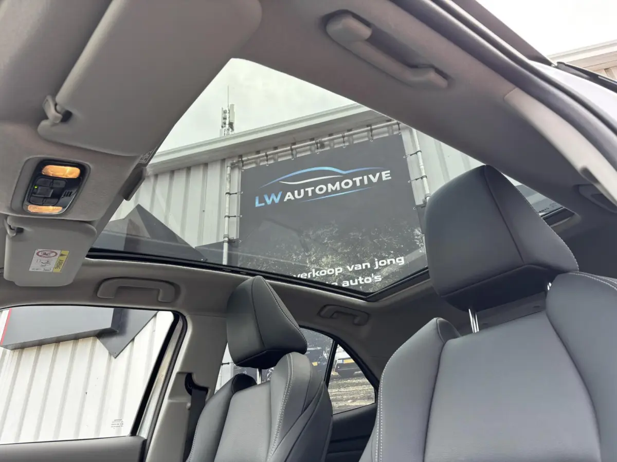 1.5 Hybrid Executive Bi-Tone | Pano | JBL | HUD | Elektr. klep