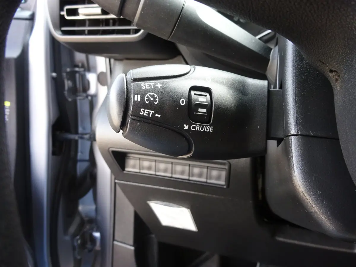 1.5 BlueHDI Club AIRCO NAVI CRUISE CONTROL 3 ZITPLAATSEN
