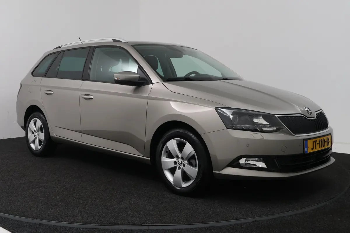 1.2 TSI Style Business (TREKHAAK, STOELVERWARMING, NAVIGATIE)