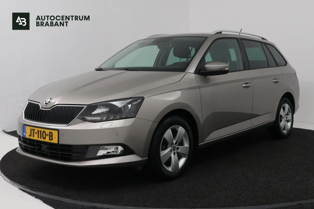 1.2 TSI Style Business (TREKHAAK, STOELVERWARMING, NAVIGATIE)