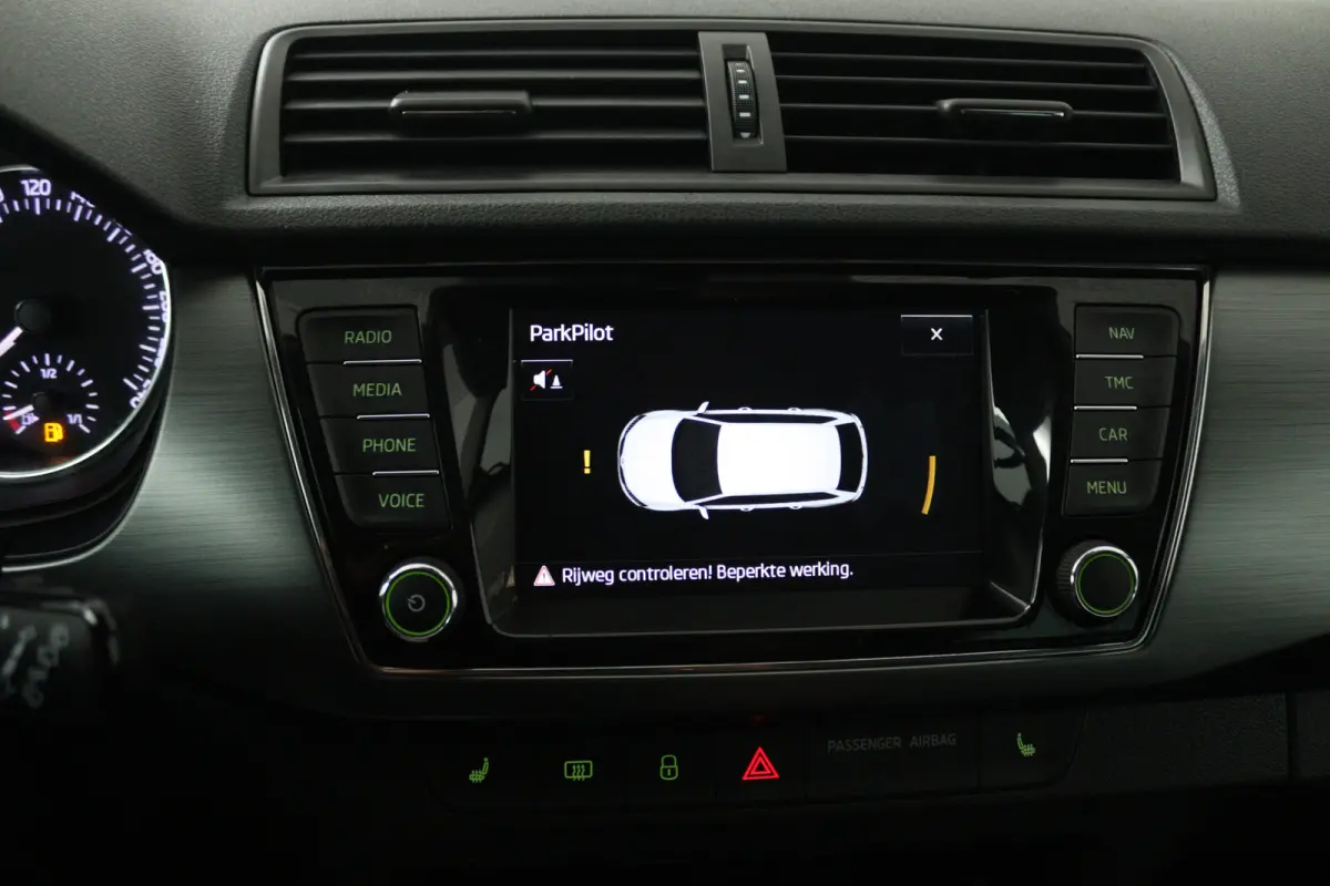 1.2 TSI Style Business (TREKHAAK, STOELVERWARMING, NAVIGATIE)