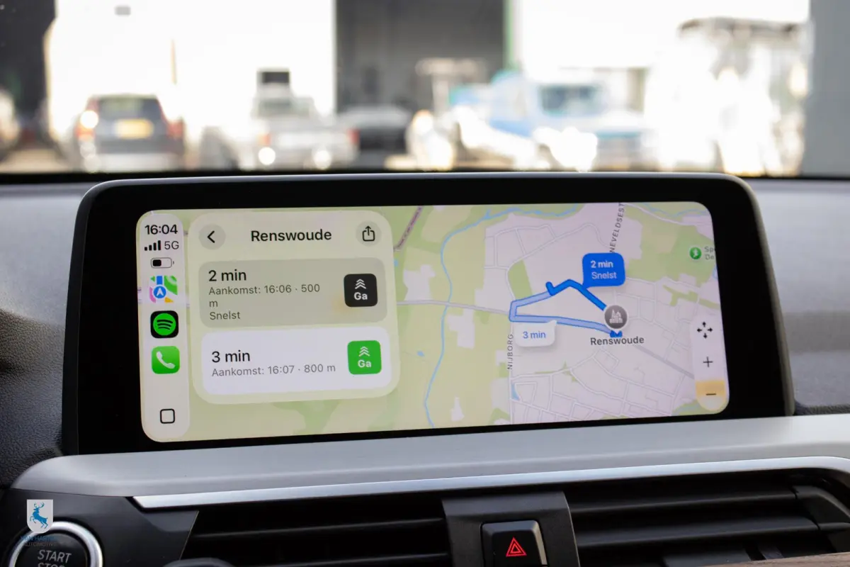 xDrive30i High Executive M Sport / Harmann Kardon / Apple carplay