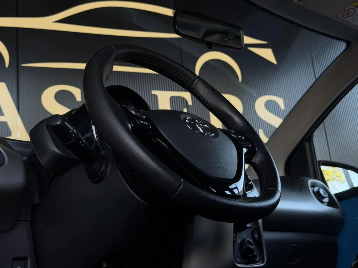 1.0 VVT-i x D Team|Airco|Bluetooth|Cruise|