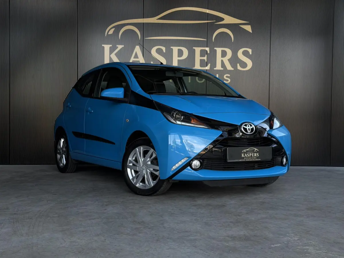 1.0 VVT-i x D Team|Airco|Bluetooth|Cruise|