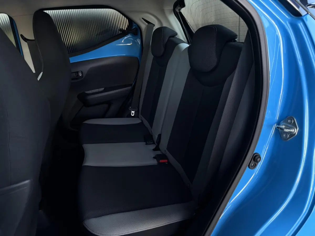 1.0 VVT-i x D Team|Airco|Bluetooth|Cruise|
