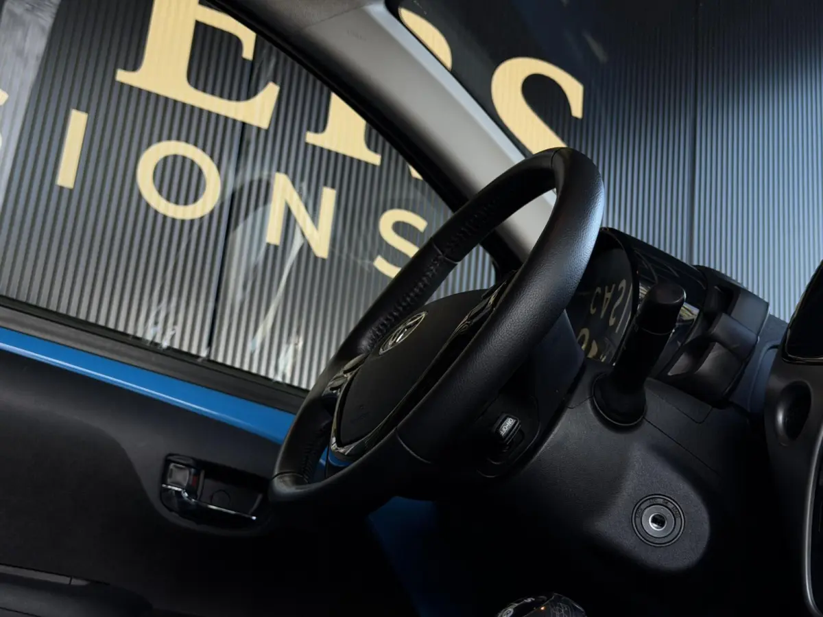 1.0 VVT-i x D Team|Airco|Bluetooth|Cruise|
