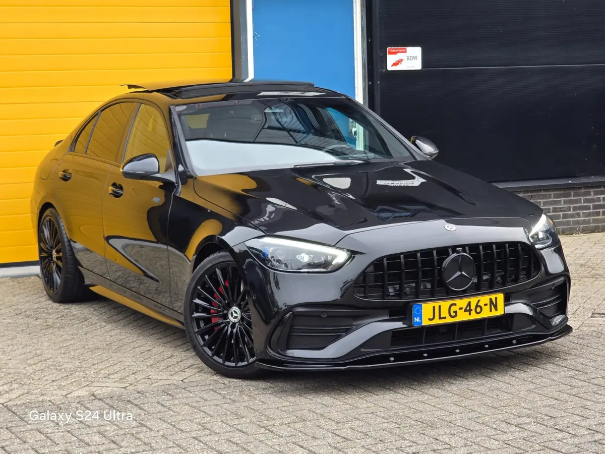 180 AMG Line / Aut /Head Up / Leder / Burmester / 360 Camera / Burmester / Memory / Open Panoramadak