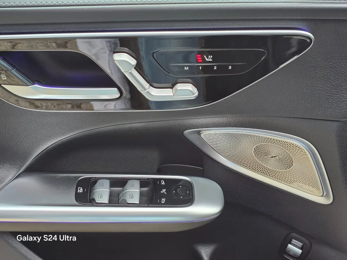 180 AMG Line / Aut /Head Up / Leder / Burmester / 360 Camera / Burmester / Memory / Open Panoramadak