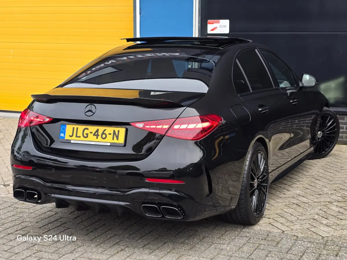 180 AMG Line / Aut /Head Up / Leder / Burmester / 360 Camera / Burmester / Memory / Open Panoramadak