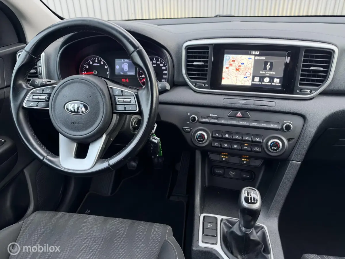 1.6 GDI DynamicLine 2018 / Navigatie / Camera / Carplay / Stoelverwarming / Trekhaak / NAP