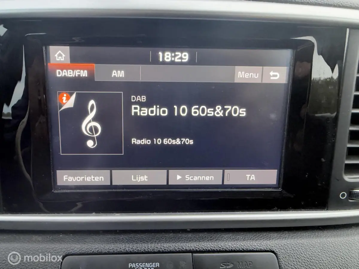 1.6 GDI DynamicLine 2018 / Navigatie / Camera / Carplay / Stoelverwarming / Trekhaak / NAP