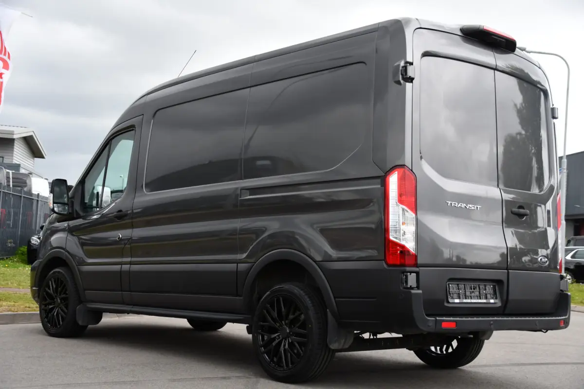 350 2.0 TDCI L2H2 Limited PB Edition Cruise, Camera, Carplay, Xenon, 185pk, Multimedia, Automaat, Trekhaak, Betimmering, Uniek!