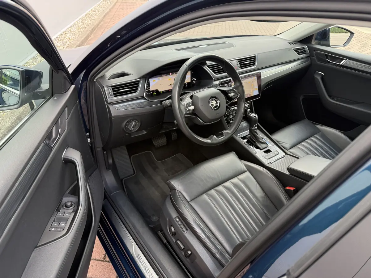 1.4 TSI iV 218pk Lauran & Klement | Leder | Pano dak | Trekhaak